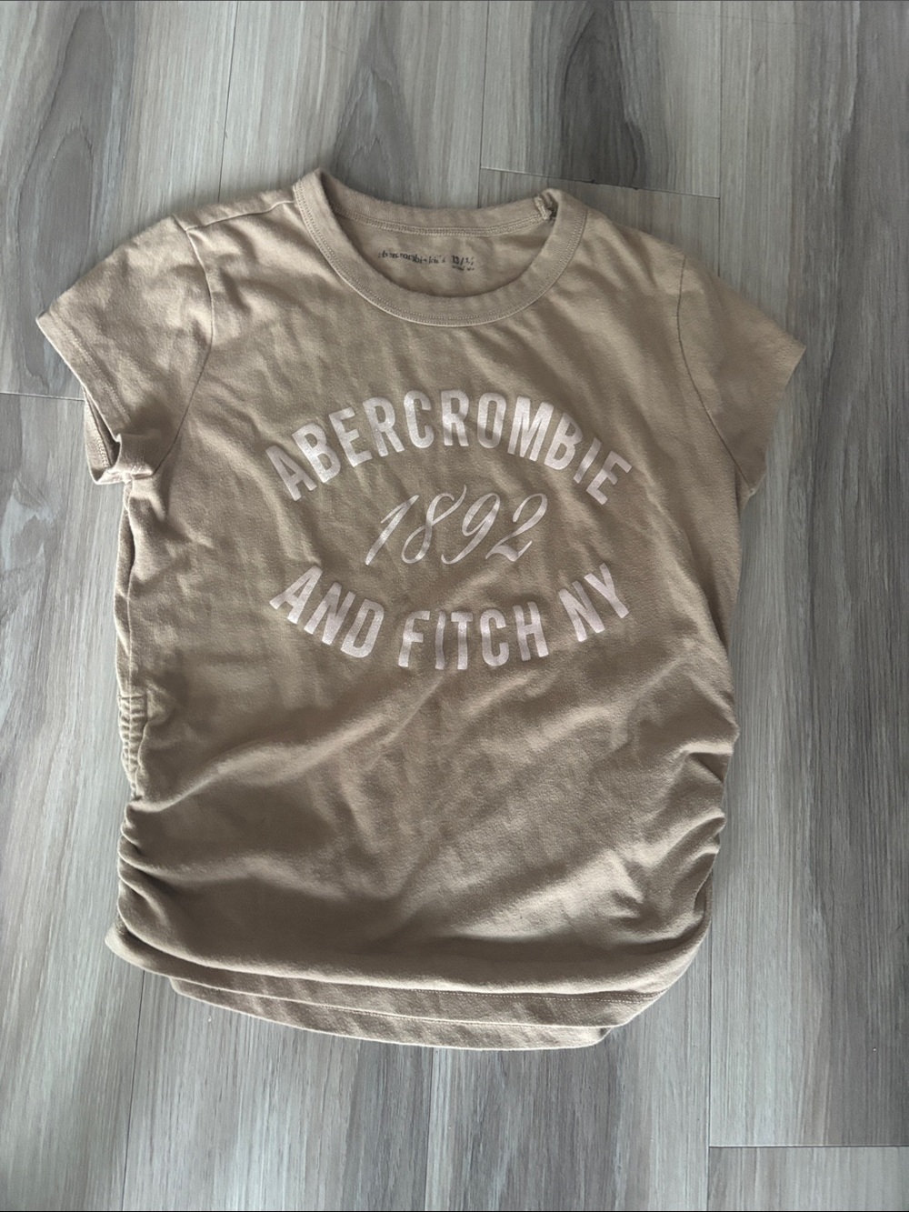 Abercrombie & Fitch Tan Logo Ruched Short Sleeve Tee